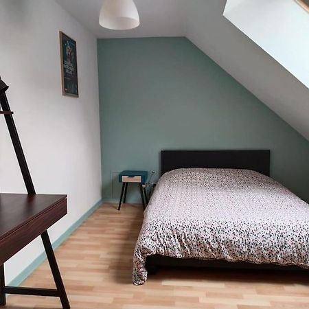 Charmant Appartement Au Calme Avec Parking Besançon Zewnętrze zdjęcie