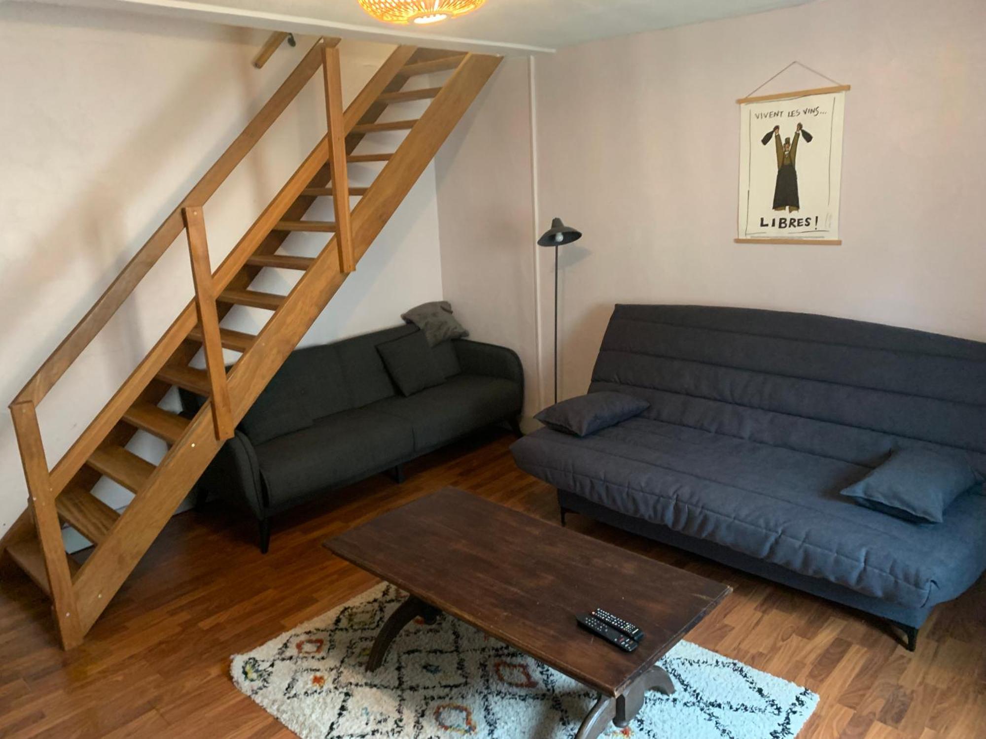 Charmant Appartement Au Calme Avec Parking Besançon Zewnętrze zdjęcie